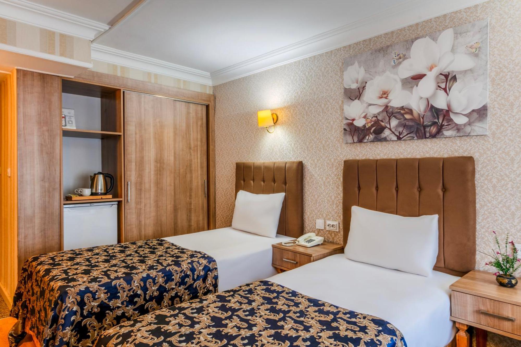 Hamit Hotel Istanbul Ngoại thất bức ảnh